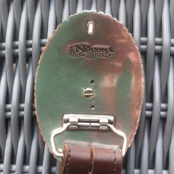 Silver with Gold accent belt buckle - Picture 3 of 3